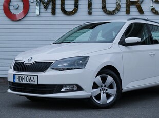 Skoda Fabia Kombi 1.2 TSI Sensorer Låga mil