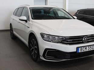 Volkswagen Passat Sportscombi GTE Drag Kamera 360 Navigation