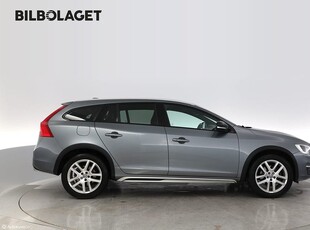 Volvo V60 Cross Country D4 AWD Bus Adv Summum /VOC/