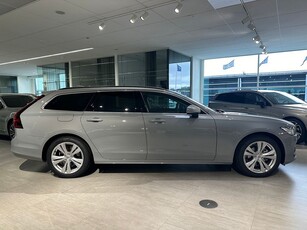 Volvo V90 B4 Bensin Core Sommarkampanj