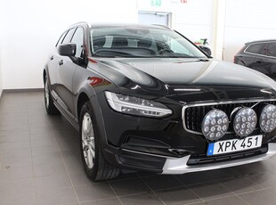 Volvo V90 Cross Country T5 AWD Geartronic Momentum Navi Drag