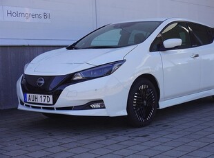 Nissan LeafN-Connecta My22 39 kWh 2023, Halvkombi