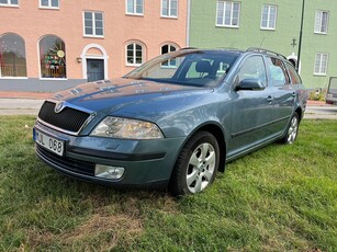 Skoda Octavia Kombi 1.6 FSI Euro 4