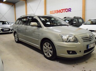 Toyota Avensis Kombi 2.0 D-4 VVT-i Besiktad