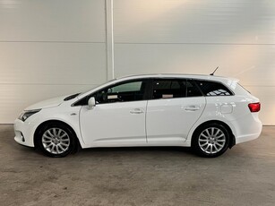 Toyota Avensis Kombi 2.2 D-4D Business Drag B-Kamera M-Värme 150hk 2012