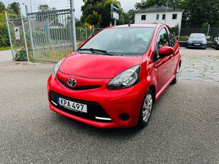 Toyota Aygo 1.0 VVT-i 68HK 5-D / 9800Mil