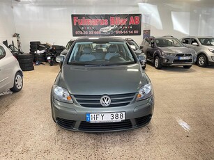 Volkswagen Golf 1.6 Ny Servad & Ny Besiktigad