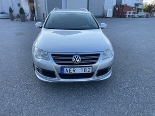 Volkswagen Passat Variant 1.4 TGI EcoFuel Sportline Automat