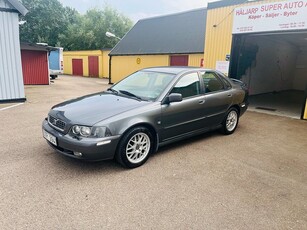 Volvo S40 2.0T Euro 3/Ny besiktigat /servad/Kamrem /AC