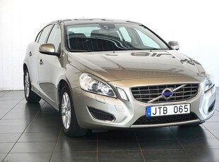 Volvo S60 2.0T 203hk Momentum PDC Bak Drag