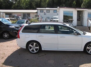 Volvo V50 D2 Momentum, R-Design Euro 5