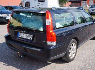 Volvo V70 2.4 Kinetic Drag M-Värmare