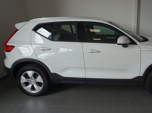 Volvo XC40 T2 FWD Momentum Backkamera