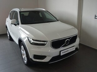 Volvo XC40T2 FWD Momentum Backkamera 2022, SUV