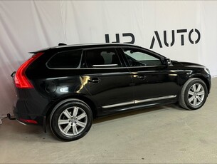 Volvo XC60 D4 AWD Classic Summum VOC Drag D-värm