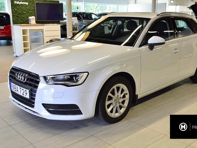 Audi A3Sportback 2015, Halvkombi