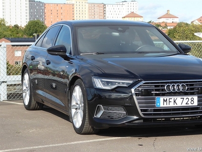 Audi A6 Quattro Sedan 40 TDI S-Line Matrix Cockpit