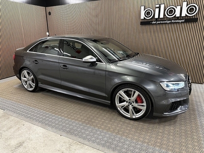 Audi RS3 Quattro Saloon 400 hk TFSI S-tronic Sportavgassystem 1ä