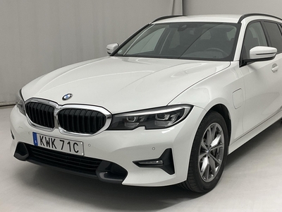 BMW 330e xDrive Touring, G21 (292hk)