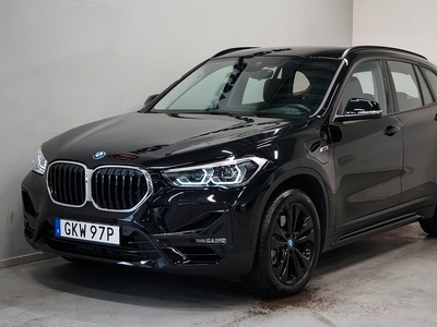 BMW X1 xDrive25e 220hk Steptronic Sport line Drag Kamera HUD