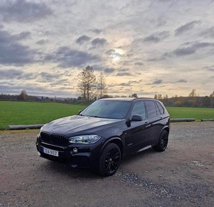 BMW X5 xDrive40d 313hk M-Sport/Drag/V-hjul