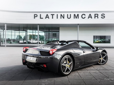 Ferrari 458 Spider 4.5 V8 DCT 570hk / Sv.såld / Kolfiber