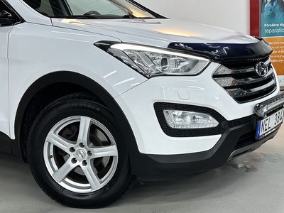 Hyundai Santa Fe 2.2 CRDi 4WD/Auto/Pano/B-kam/Navi/Drag/197hk,