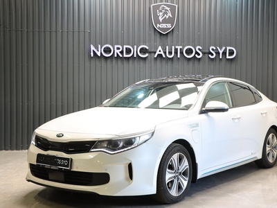 Kia Optima Plug-in Hybrid / Panorama / H&K / 360 kamera