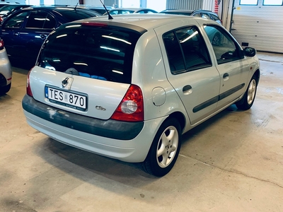 Renault Clio 5-dörrars Halvkombi 1.2 Manuell, 75hk,