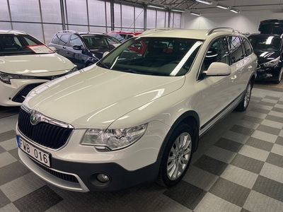 Skoda Superb Kombi 2.0 TDI 4x4 DSG Sekventiell, 140hk, 2013