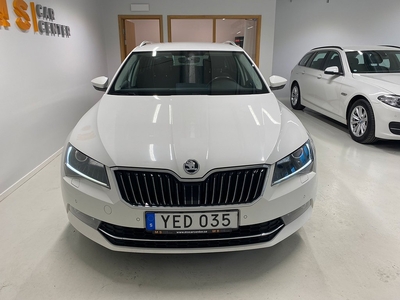 Skoda Superb Kombi 2.0 TDI DSG 150hk Drag Navi Nyservad