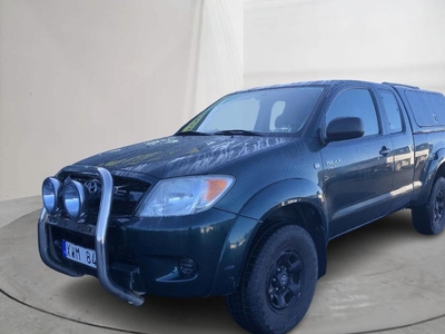 Toyota Hilux 2.5 D-4D 4WD (102hk)