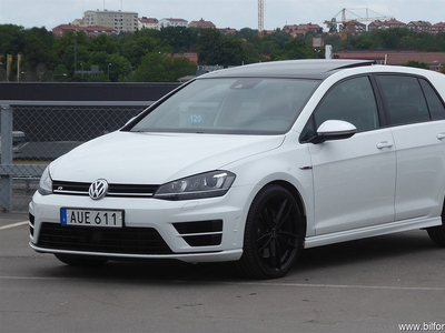 Volkswagen Golf VII 2.0 TSI R 5dr Optimerad 374hk Taklucka