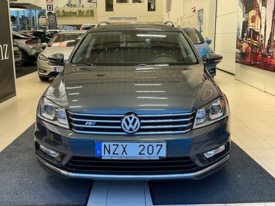 Volkswagen Passat R-Line/ 4Motion/DSG 177hk/Drag/V-Hjul/