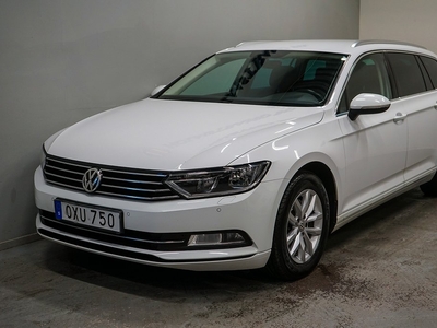 Volkswagen Passat Sportscombi 1.4 TSI 150hk Cockpit Värmare Drag