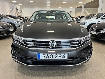 Volkswagen Passat Sportscombi GTE Hybrid Executive/Drag/Värmare