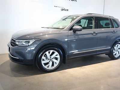 Volkswagen Tiguan 1.5 TSI 150hk /Drag /Backkamera