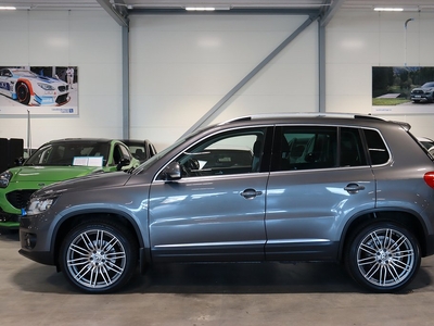 Volkswagen Tiguan 2.0 TDI 140HK 4M Aut Drag/Värmare/B-kamera