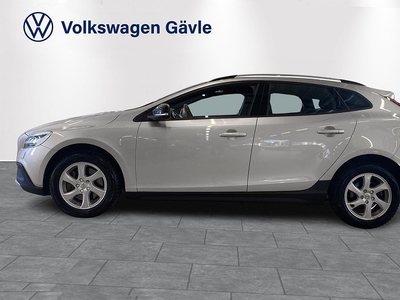 Volvo V40 Cross Country Momentum D3 I Drag I 150HK