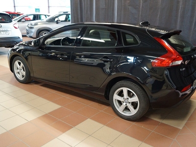 Volvo V40 D2 Kinetic ECO 115hk VOC Kamremssats bytt