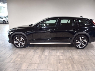 Volvo V60 Cross Country B4 AWD Diesel Adv SE