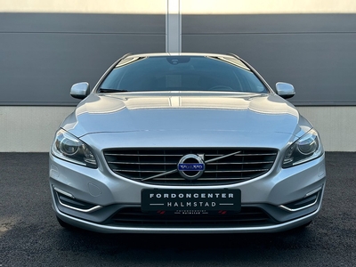 Volvo V60 D2 Manuell, 115hk, 2014 S&V-Hjul P-Värmare