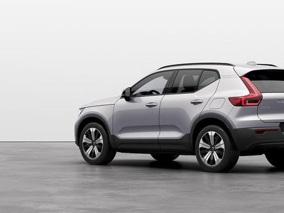 Volvo XC40 Recharge Single Motor Plus Edition snabb leverans