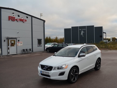 Volvo XC60 D5 AWD R-Design Polestar 225hk Drag Toppskick