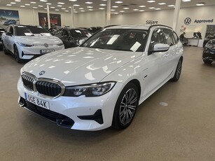 BMW 330e Touring E