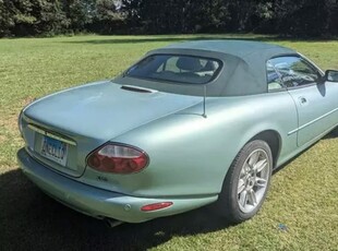 Jaguar XK 8 Cab