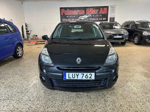 Renault Clio Halvkombi 1.2 Besiktigad & Ny Servad 75hk