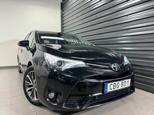 Toyota Avensis 2.0 D-4D Active Plus Navi/Drag/Kamera/Värmare