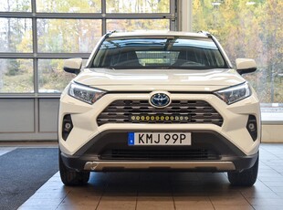 Toyota RAV4 Hybrid AWD-i E-CVT 1-Ägare Kamera M&K-Värmare