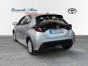 Toyota Yaris 1,5 HSD / Active / P-sensorer / Nybilsgaranti!